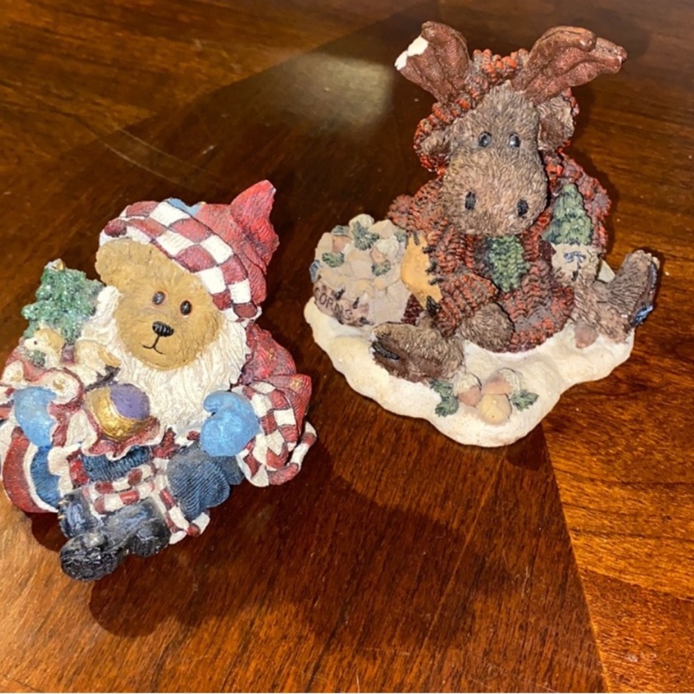 Boyds Bears & Friends Bearstone collection 
Manheim the Eco Moose & Paw Nicholas